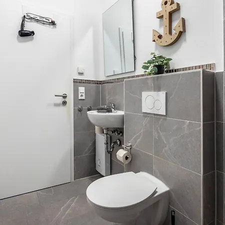 Altenbeken- 1 Апартаменты