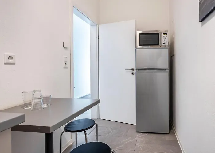 Altenbeken- * Altenbeken